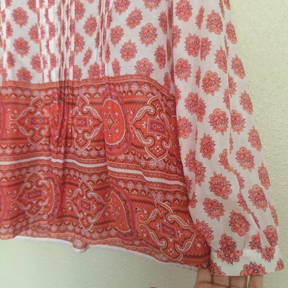 TALBOTS top colorful blouse with lightweight designs printed long sleeve size‎ M - Picture 8 of 13